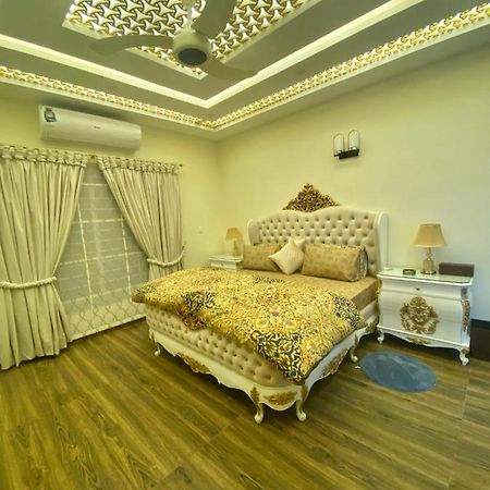 Continental Boutique House Bed & Breakfast Islamabad Ngoại thất bức ảnh