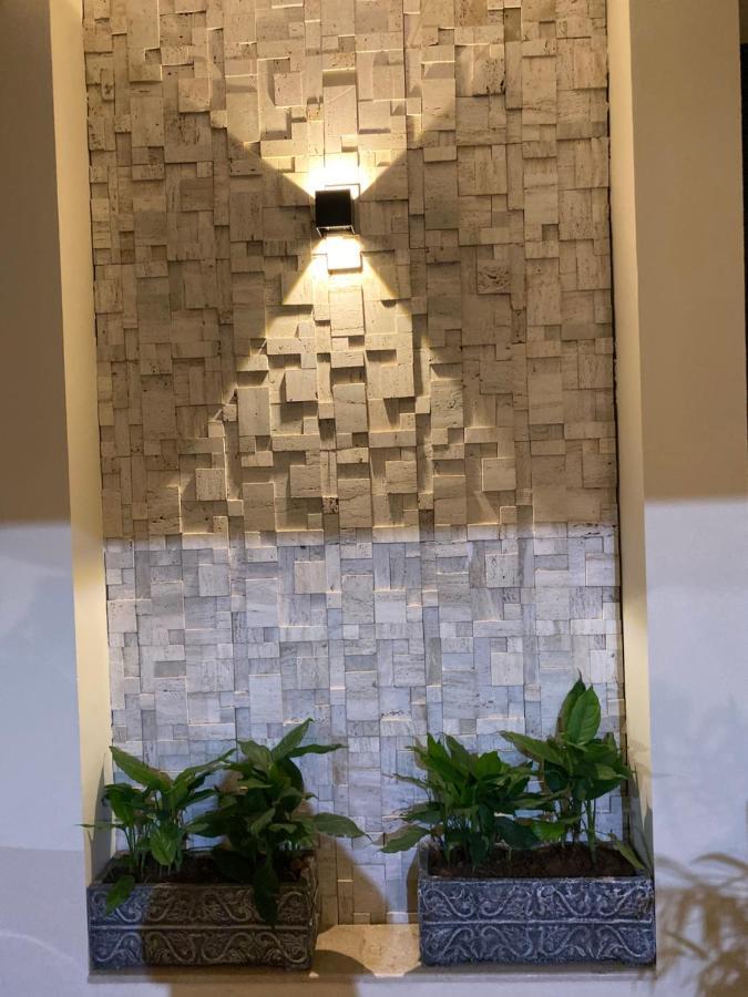 Continental Boutique House Bed & Breakfast Islamabad Ngoại thất bức ảnh