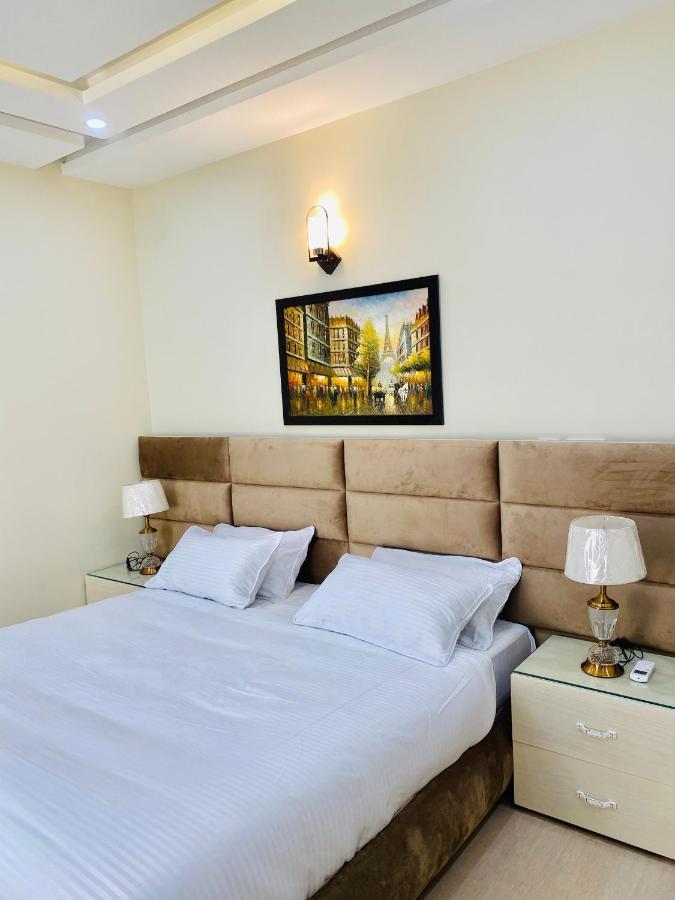Continental Boutique House Bed & Breakfast Islamabad Ngoại thất bức ảnh