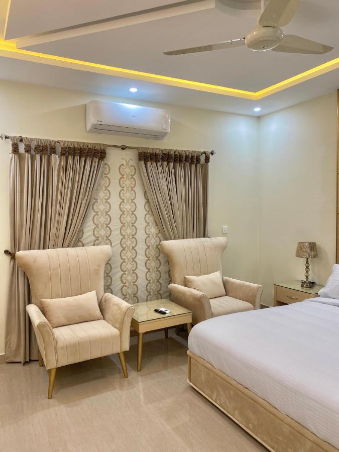 Continental Boutique House Bed & Breakfast Islamabad Ngoại thất bức ảnh