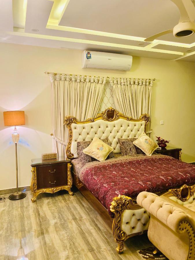 Continental Boutique House Bed & Breakfast Islamabad Ngoại thất bức ảnh