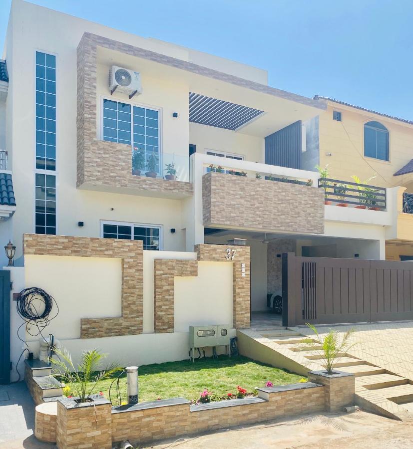Continental Boutique House Bed & Breakfast Islamabad Ngoại thất bức ảnh